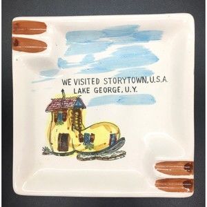 Storytown, USA Lake George, New York Ash Tray Ceramic Vintage 1960s